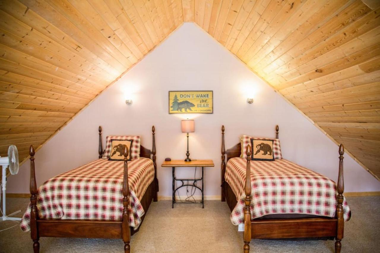 Twin Owls Lodge, Great For Families Master Bedroom, Loft, Full Kitchen, Dogs Ok Estes Park Zewnętrze zdjęcie