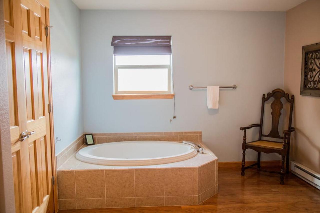 Twin Owls Lodge, Great For Families Master Bedroom, Loft, Full Kitchen, Dogs Ok Estes Park Zewnętrze zdjęcie