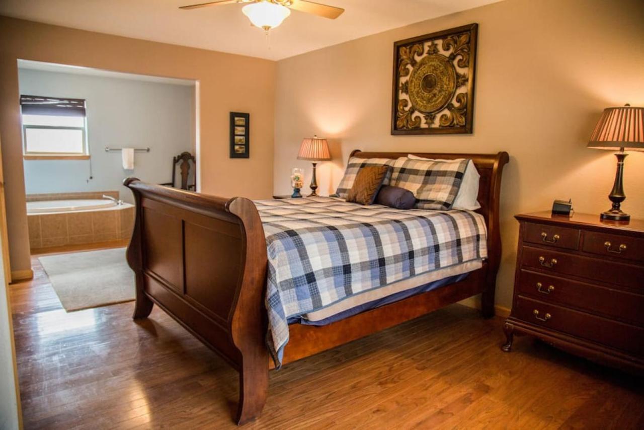 Twin Owls Lodge, Great For Families Master Bedroom, Loft, Full Kitchen, Dogs Ok Estes Park Zewnętrze zdjęcie